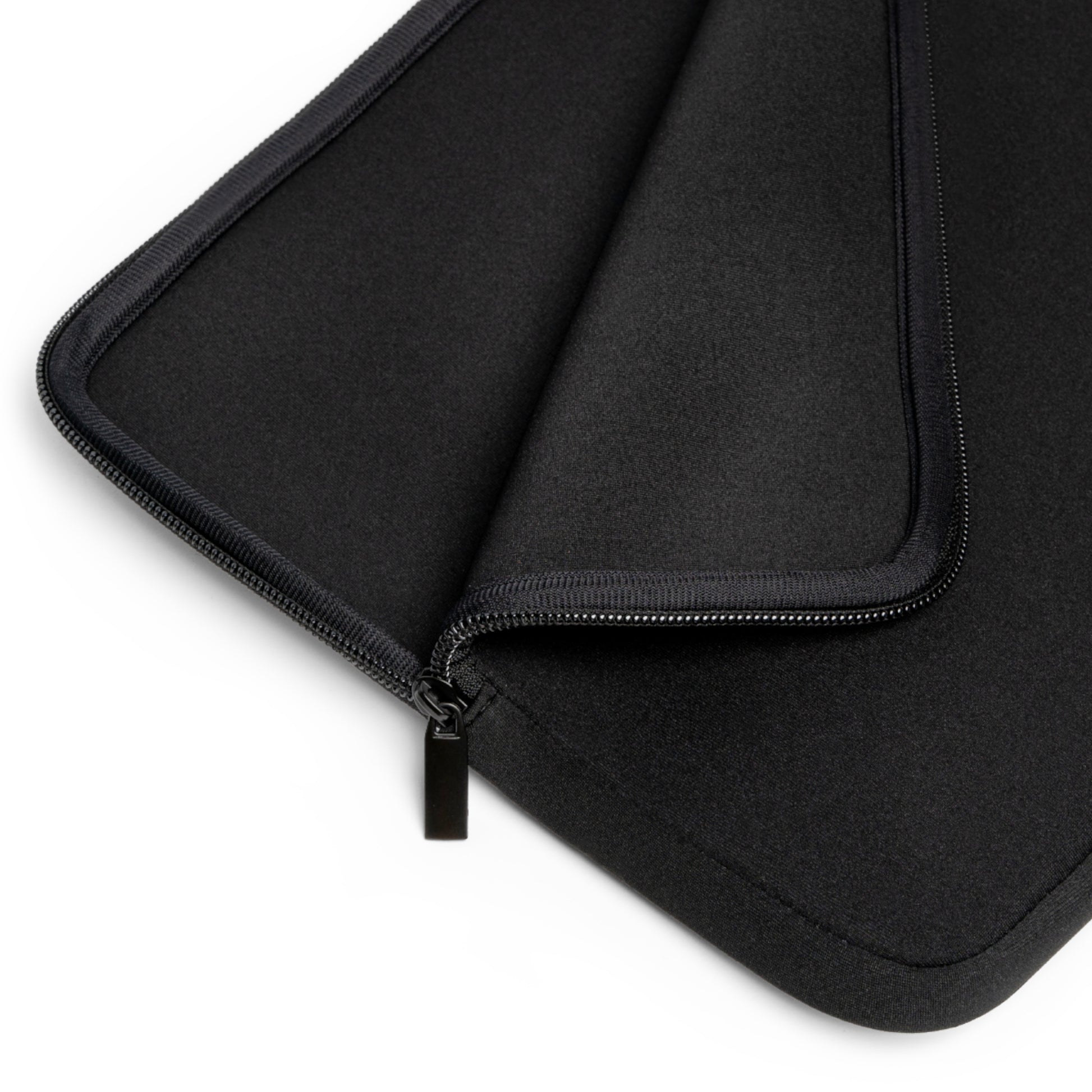 The zipper section viewed from the back of the laptop sleeve.